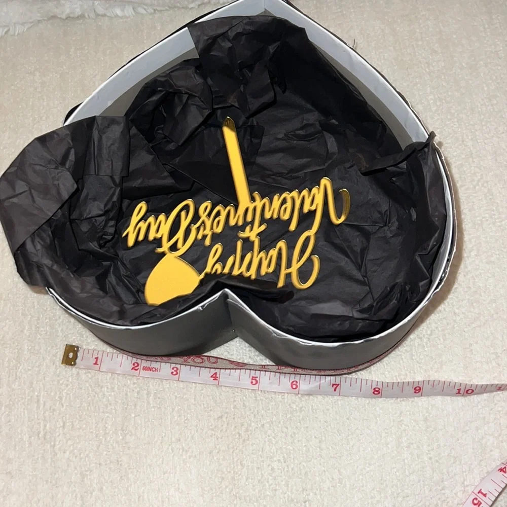 Valentines Day black heart gift box